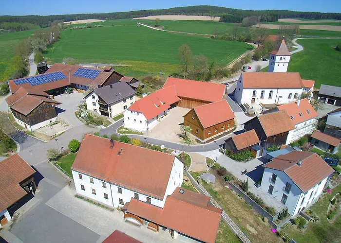 Mitterauerbach - Altes Mesnerhaus Апартаменты Нойнбург-форм-Вальд